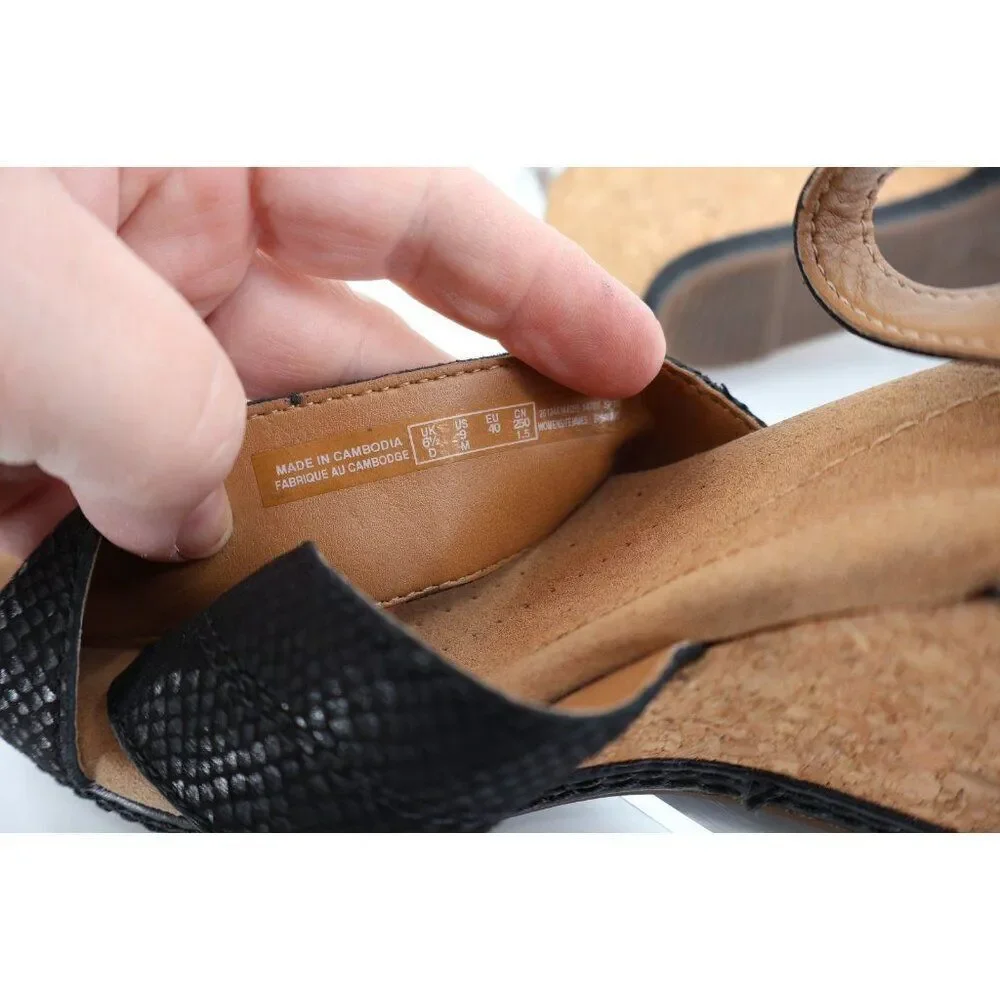 Clarks item shown